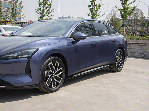 2025�� ���� 600km��׼��