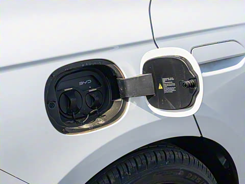 2025�� DM-i �Ǽݰ� 120KM�콢��