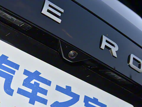 2025�� 3.0 L6 400PS ʢ���ӳ���