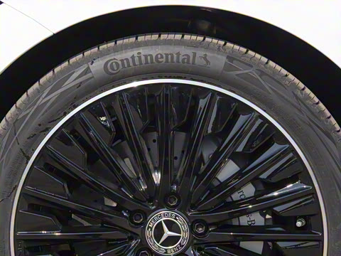 2025�� CLE 300 4MATIC �����ͽ��ܳ�