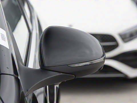 2025�� �Ŀ� C 260 L �˶���