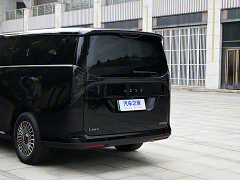 2025�� 805km�콢������