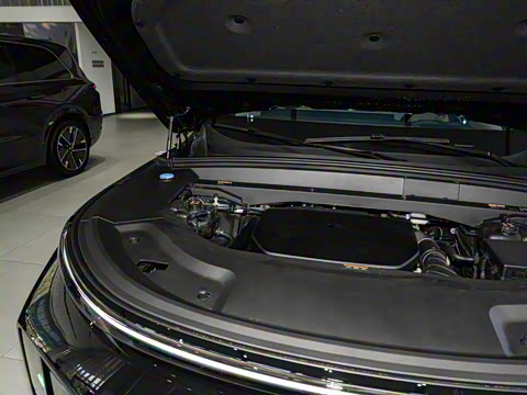 2025�� Ultra ���ܻ��°�