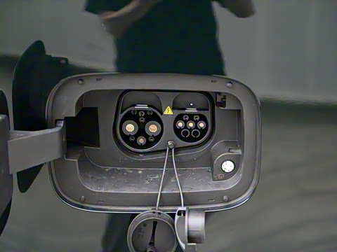 2025�� 825km�Ƿ���