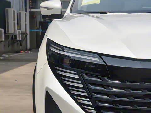 2025�� �Ŀ� ���� 2.0L CVT XV+���Ȱ�