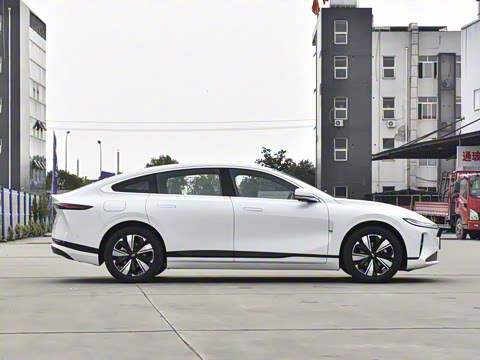 2025�� ��������� 525������