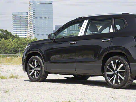 2025�� 300TSI ������°�