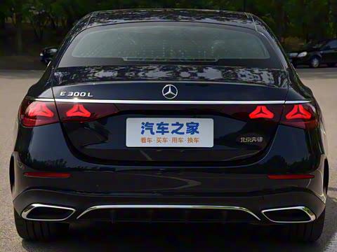 2024�� E 300 L ����˶���