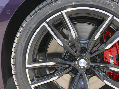 2025�� M240i xDrive