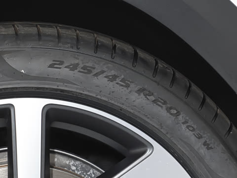 2025�� Cross Country B5 AWD �����