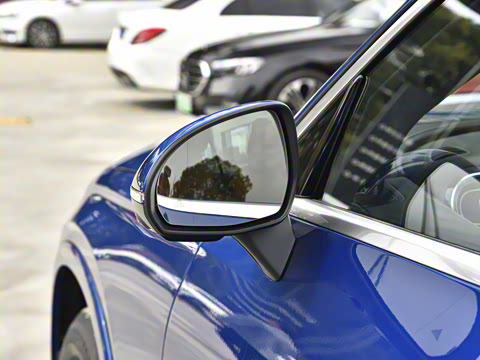 2025�� �Ŀ� GLC 300 L 4MATIC ������ 5��