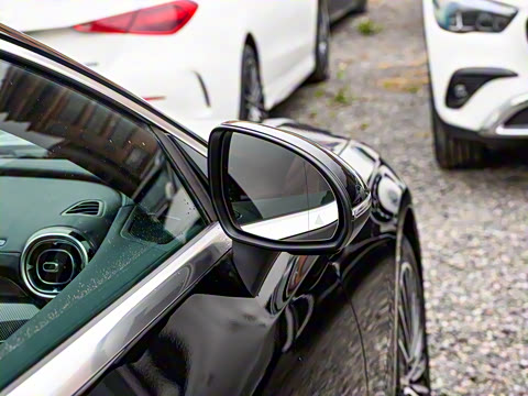 2025�� CLE 260 ���ܳ�