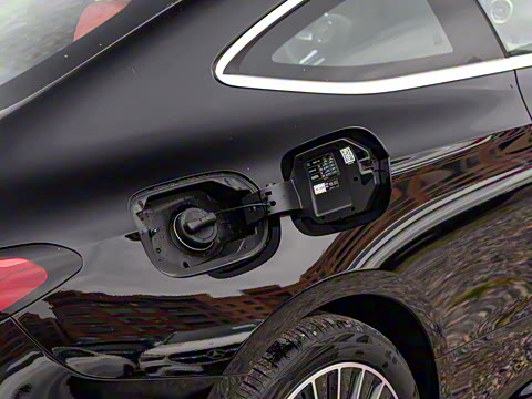 2025�� CLE 260 ���ܳ�