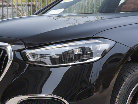 2025�� �Ŀ� S 480 4MATIC