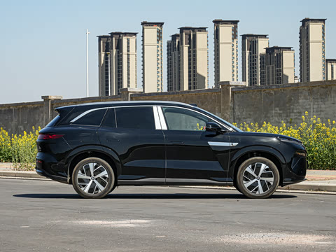 2025�� EV 670KM�����״�������