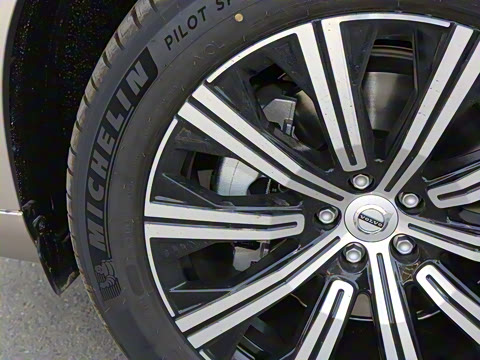 2025�� B5 ���к����� 5��