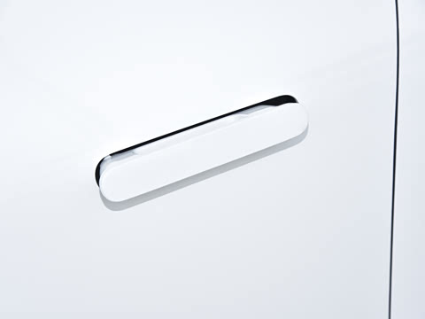 2025�� 705km Pro