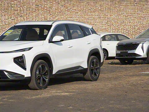 2025�� EM-i 115km ̽��+��