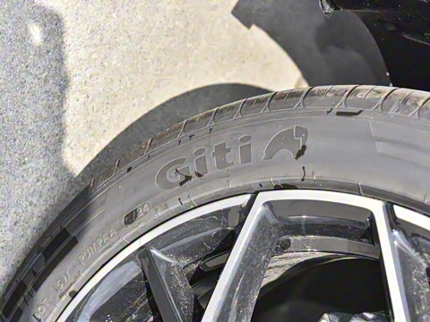 2025�� ��������� 710�콢��