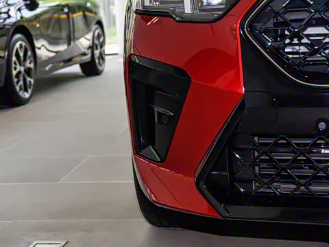 2024�� xDrive25i M�˶���ҹ��װ