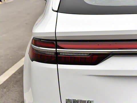 2025�� 2.0TD �Զ����ư�