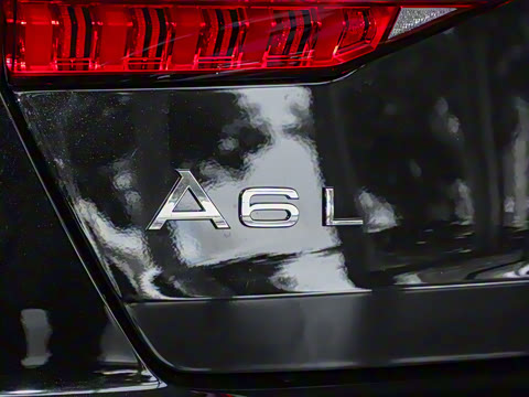 2025�� �Ŀ� 40 TFSI ����������