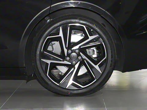 2025�� 95kWh 702km����Halo