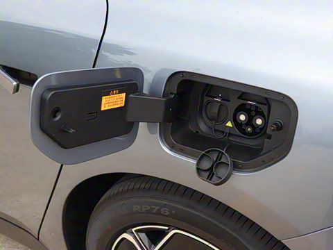 2025�� ���� 550AirѲ����