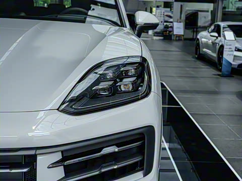 2025�� Cayenne 3.0T ���ΰ�