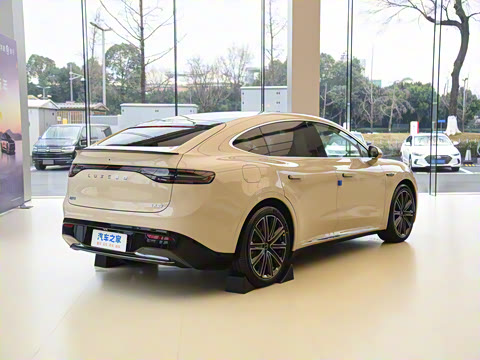 2025�� ���� 251km Max