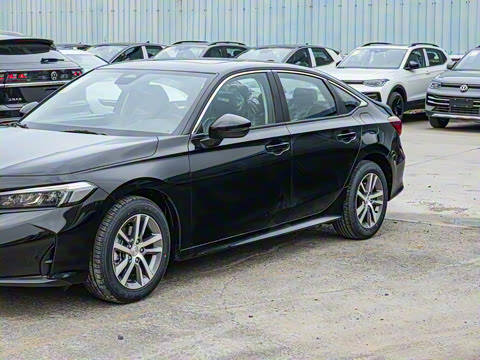 2025�� 240TURBO CVT ��ȤPlus