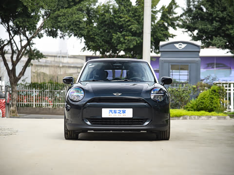 2025�� 456km COOPER E ������