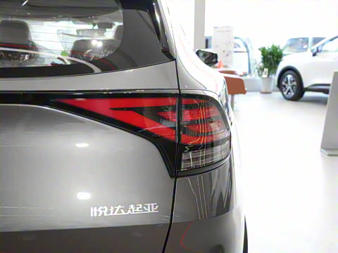 2025�� 1.5T �������������