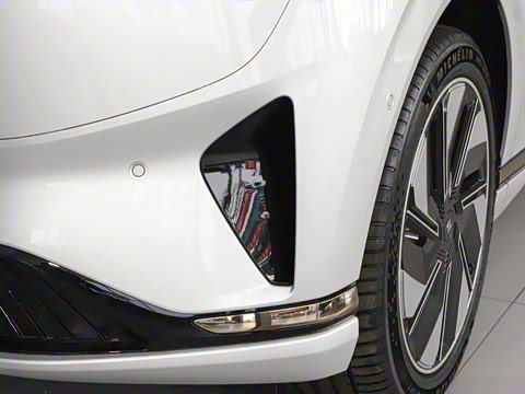 2025�� 636Max���Ȱ� 5��