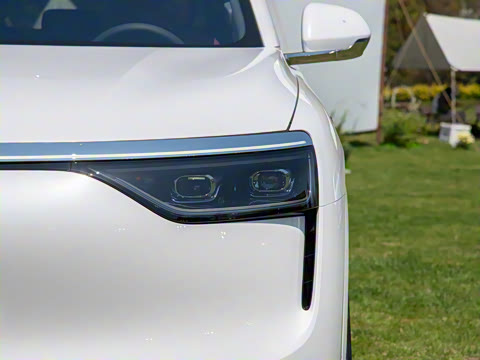 2025�� ���� Ultra�� 53.4kWh 5����