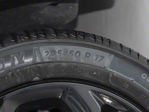 2025�� �˶�ϵ�� 260TURBO ������