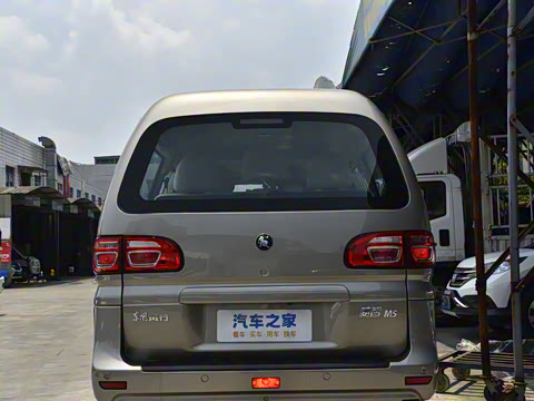 2025�� M5 1.6L ��������� 7��