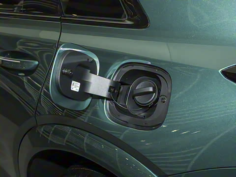 2025�� 2.0T �����