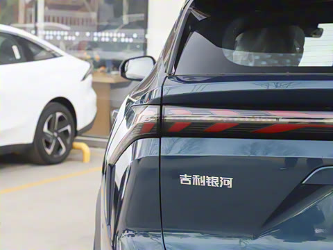 2025�� EM-i 115km ̽��+��