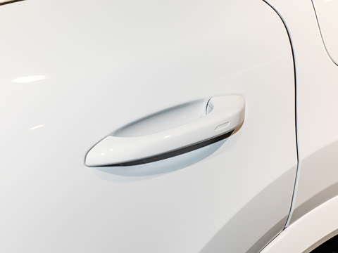 2025�� Cayenne S E-Hybrid 3.0T