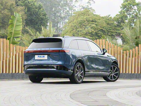 2025�� 680 ������������ Max