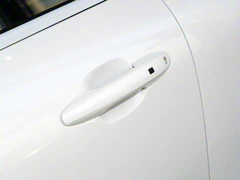 2025�� 2.0T�Զ�������Ӣ�� ����