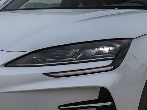 2025�� EV �Ǽݰ� 520km ������