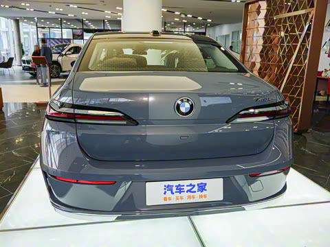 2023�� 740Li ������ ������װ