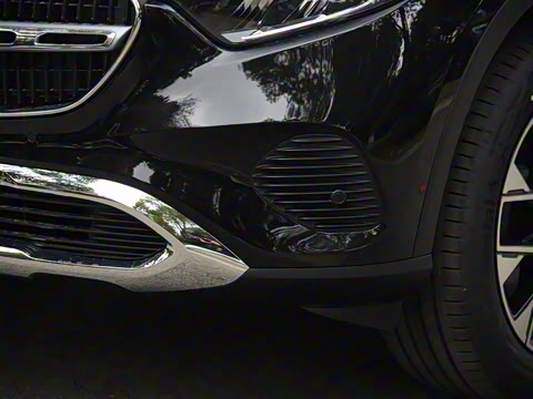 2025�� �Ŀ� GLC 260 L 4MATIC ������