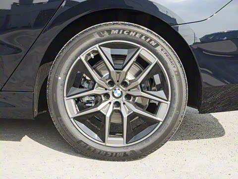 2025�� 530Li ������ ������װ