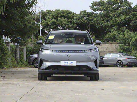 2025�� 636Ultra���Ȱ� 5��