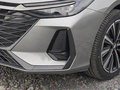 2025�� 2.0T �Զ���+