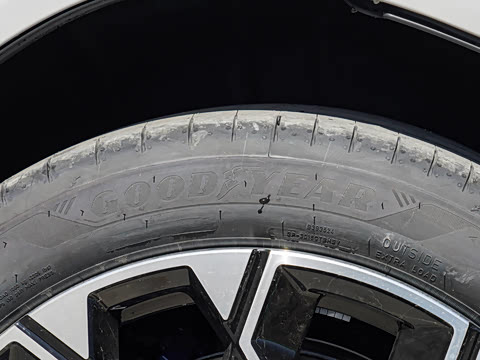 2025�� xDrive30L ������ M�˶���װ