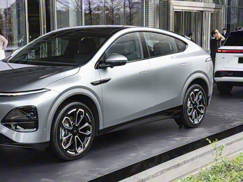 2025�� 725 �������� Max �콢��